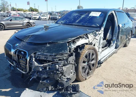 2024 BMW I7 M70 z USA, uszkodzony, nr VIN WBY83EH06RCP72413